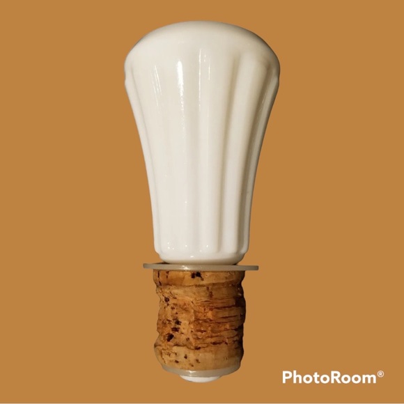 VINTAGE JIM BEAM Whiskey Roman/Greek Blue Decanter - Picture 6 of 6